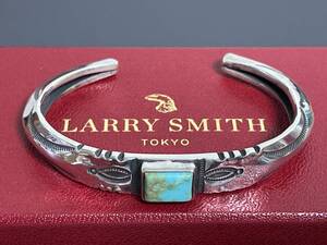 LARRY SMITH ラリースミス SQUARE TURQUOISE TAPERED END TRIANGE BRACELET BR-0162 ターコイズ ブレスレット スタンプワーク バングル