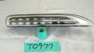 ポルシェ純正 右 LED デイライト ポジションランプ　Porsche Cayenne 958 LED Right Daytime Running Light Lamp 品番：7P5941182B　T0977