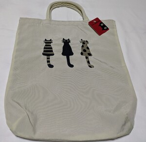 新品★マタノアツコ　仲良し猫　刺繍入り　バッグ　サブバッグ　カバン　ねこ　アツコマタノ 　AtsukoMatano 　俣野温子　エコバッグ　