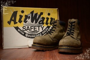 値下☆USED*Dr.Martens/ドクターマーチン/UK4/23.0cm前後/6ホールブーツ/カーキ/イングランド製