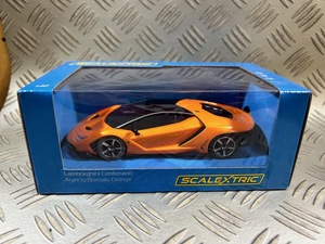 1/32 SCALEXTRIC C4066 LAMBORGHINI CENTENARIO - ORANGE スロットカー