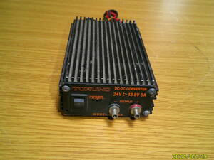 ★★TOKUNO DC DC コンバーター DC24V→DC13.8V MAX 5A ジャンク品 B-1