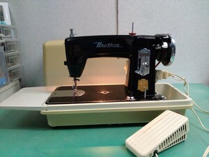 ●昭和レトロ 当時物 ブラザー Brother Sewing Machine 黒 ミシン K325263 職業 工業 フットコントローラー アンティーク 動作確認済③