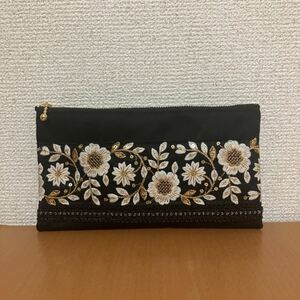 ハンドメイド 20センチファスナーポーチ【インド刺繍リボン】マチなし ゴールド