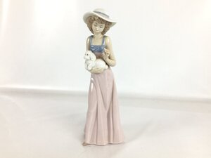 リヤドロ フィギュリン NAO 犬を抱く少女 陶器 中古 wa◇111