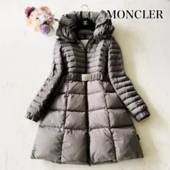 MONCLER モンクレール　ベルト付　ダウンコート