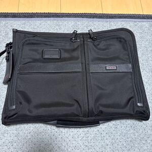 TUMI クラッチバッグ TUMI 黒 ALPHA