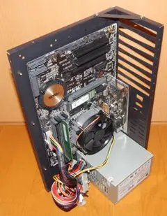 自作 オープンフレームPC Core i3 8100/Win11