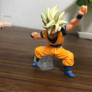 ドラゴンボール 孫悟空 HG スーパーサイヤ人 フィギュア 即決