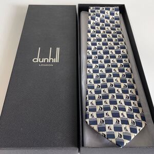 ダンヒル（Dunhill）紺ヨットデザインネクタイ