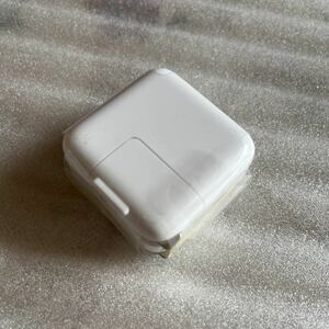 未使用 Apple アップル 純正 USB 12W 急速充電器 5.2V 2.4A コンセント ACアダプター 付属品 電源 スマホ mac iphone ipad mini iPod 新品