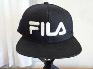 C FILA D メンズ・レディース　黒色帽子　アウトドアキャップ　サイズ５７cm〜５９cm　キャップ　帽子　フィラ　栗原
