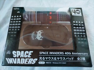 スペースインベーダー 40th アニバーサリー ■ 光るマウス & マウスパッド ■ 未開封未使用品