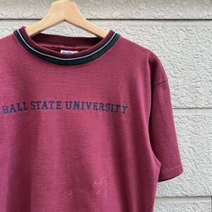 90s USA製 えんじ カレッジ プリントTシャツ 半袖Tシャツ MV SPORT 襟 ライン入り UNIVERSITY アメリカ製 古着 vintage ヴィンテージ XL