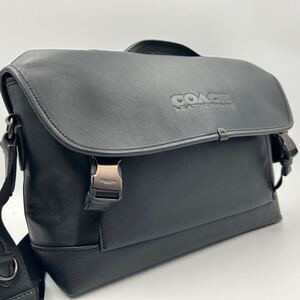 【極美品】 COACH コーチ メッセンジャーバッグ ショルダーバッグ 鞄 金具 リーグ バイク C2292 型押し ロゴ レザー 革 黒 ブラック 