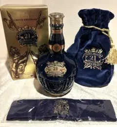 シーバス ブラザーズ　ROYAL SALUTE ロイヤルサルート21年　青陶器