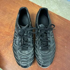 ASICS アシックス　サッカースパイク　スパイク　25cm 黒