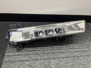 BMW 5シリーズ G30 セダン G31 ツーリング LEDフォグランプ 右 純正 89250241 RH ⑧