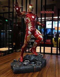 ★未使用 アイアンマン Mk43 大型 ライトアップ フィギュア 塗装済み マーベル マーク43 IRONMAN MARVEL アベンジャーズ 箱付き 置物 