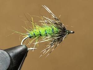 カディス・イマージャー　カディス・グリーン　#12 Caddis Emerger 3本セット