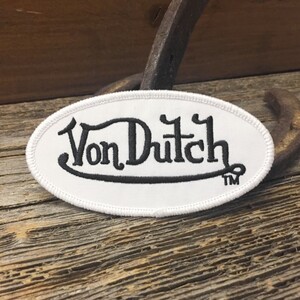 ボンダッチ 楕円形 ロゴ ワッペン ◆ Von Dutch アイロン接着対応 パッチ 白地 黒文字 CAWP081