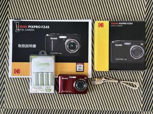 【希少★ほぼ未使用】KODAK コダックPIXPRO FZ43 デジカメ コンパクトデジタルカメラ 急速充電器付き 単3乾電池