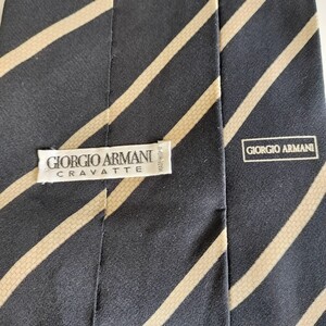 GIORGIO ARMANI(ジョルジオアルマーニ)黒ベージュストライプネクタイ