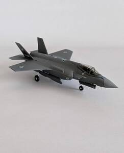 エフトイズ 1/144 F-35A 航空自衛隊 301飛行隊　完成品