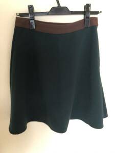 USED・Croisiere・ミニスカート・フレアスカート・深いグリーン・Mサイズ・350円