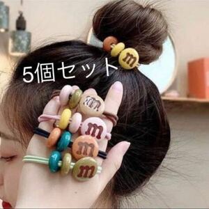 m ロゴ　チョコレート風　ビーズ　ヘアゴム　5個セット