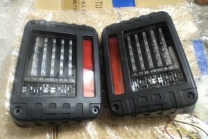 JEEP JK ラングラー バーチカル LED アクリル ブラック