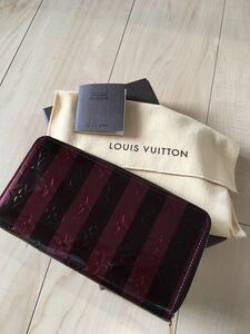 LOUIS VUITTON モノグラム・ヴェルニ・レイユール　ジッピーウォレット　ルイヴィトン 新品未使用