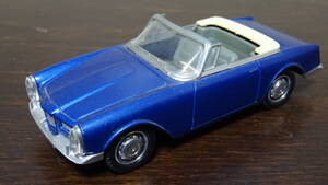 ★1/43 FACEL VEGA 2 ソリド社製 中古品★