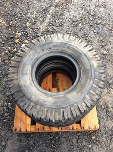 【中古 フォークリフト用冬タイヤ 】 6.50-10 10PR ブリヂストン製 INDUSTRIAL SNOW01 2本セット