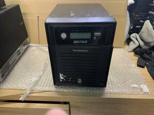 NAS4★中古品 通電確認のみ　BUFFALO TeraStation TS-XLシリーズ ケース のみ (HDD、鍵、電源ケーブルなし)★