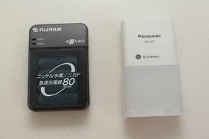 ★☆中古 panasonic エネループ用単3形・単4形 急速充電器 BQ-CC11 & FUJIFILM ニッカド・ニッケル水素チャージャー(NI-CD/NI-MH)☆★