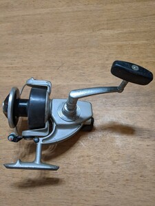 IY1315 DAIWA SPORT 5000/レトロ/釣具/ スピニングリール/ダイワ 動作品 現状品