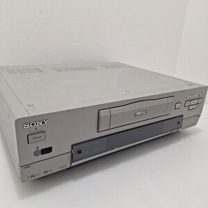 D(1022c3)SONY ソニーDVCAM デジタルビデオカセットレコーダー DSR-30 レコーダー / デッキ / プレイヤー★本体のみ●通電OK ●動作未確認