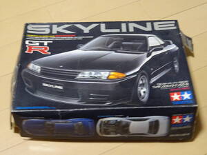 タミヤ プラモデル 1/24スポーツカーシリーズNo.90 BNR32スカイラインGT-R 組み立て途中 欠品部品あり ジャンク品