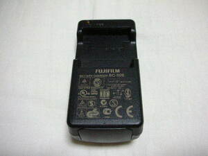 ◆中古 富士フィルム FUJIFILM バッテリー充電器 BC-50B◆BATTERY CHARGER