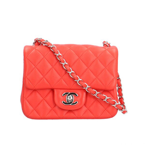 シャネル ミニマトラッセ ショルダーバッグ ラムスキン A35200 レッド レディース CHANEL 中古 美品