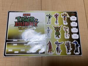 バンダイナムコ　劇場版タイガー＆バニー　TIGER&BUNNY アクリルジオラマスタンド　タイバニ