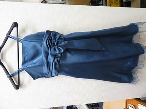 OME1★レディース ドレス 紺 新品 未使用 タグ付 肩紐調節可能 