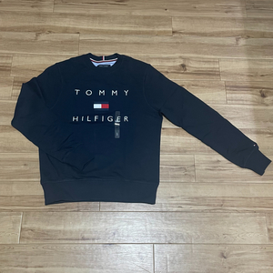 【 TOMMY HILFIGER 】トミーヒルフィガー クルーネック トレーナー USA正規品 コットン100％ 長袖 フラッグロゴ 刺繍 紺〈Ｍ〉