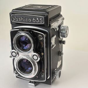 現状品　フィルムカメラ　YASHICA　ヤシカ　635　二眼レフ