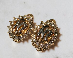 中古品 ニナリッチ NINA RICCI ゴールドカラー ラインストーン イヤリング クリップタイプ NR ロゴ アクセサリー