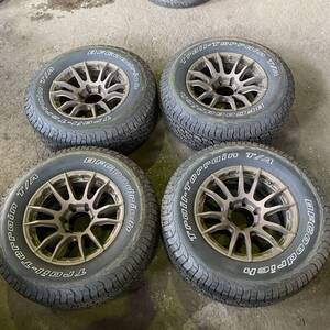 美品バリ溝4本セット RAYS gramLIGHTS 57XRX 17x8.0J 6/139.7 Z2 ブロンズ BFGoodrichTRAIL Terrain 265/70R17115T中古