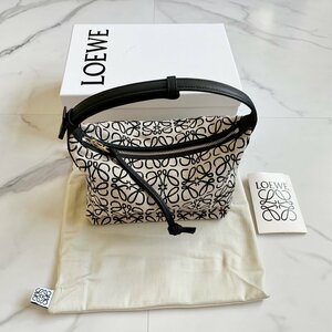 ロエベ LOEWE キュービィバッグ スモール ショルダー ハンドバッグ