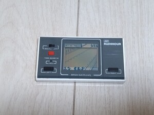 即決LCD ラッシュアワー 動作確認済 画面美品 バンダイゲームデジタルシリーズ 電子ゲーム LSI GD ゲームウォッチ