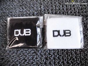 ★新品☆DUB ダブ リストバンド ホワイト ブラック 2個 セット ペアルックで!! / G3-1002